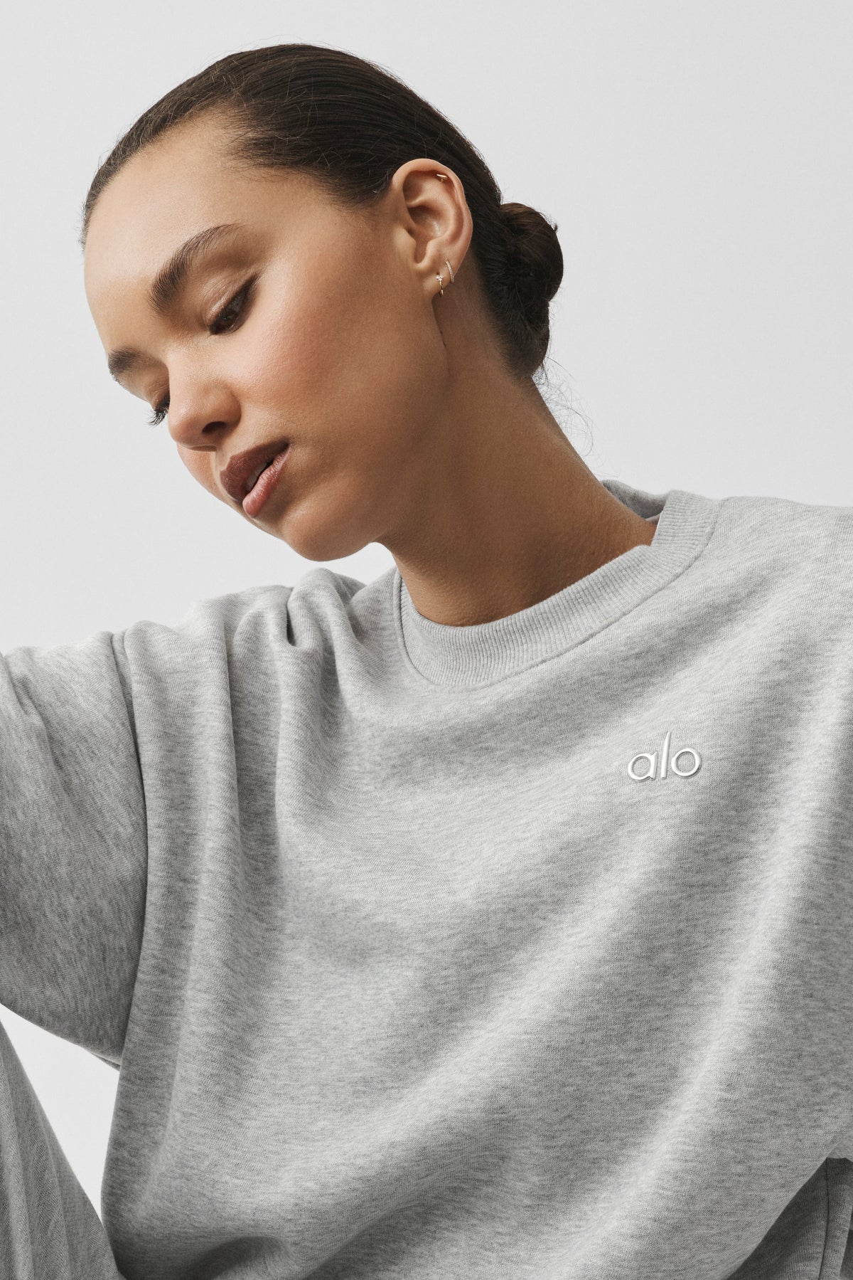 Accolade Crew Neck Pullover - Athletic Heather Grey — image 4