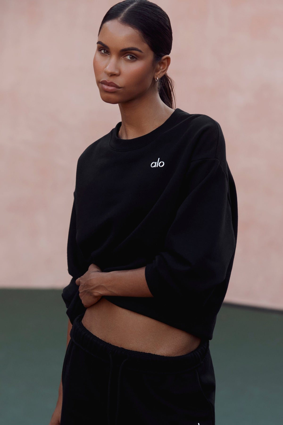 Accolade Crew Neck Pullover - Black — image 1