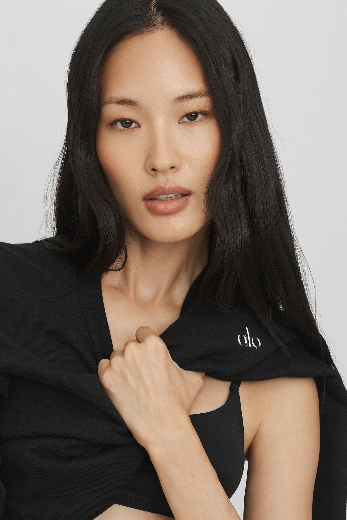Accolade Crew Neck Pullover - Black — image 3