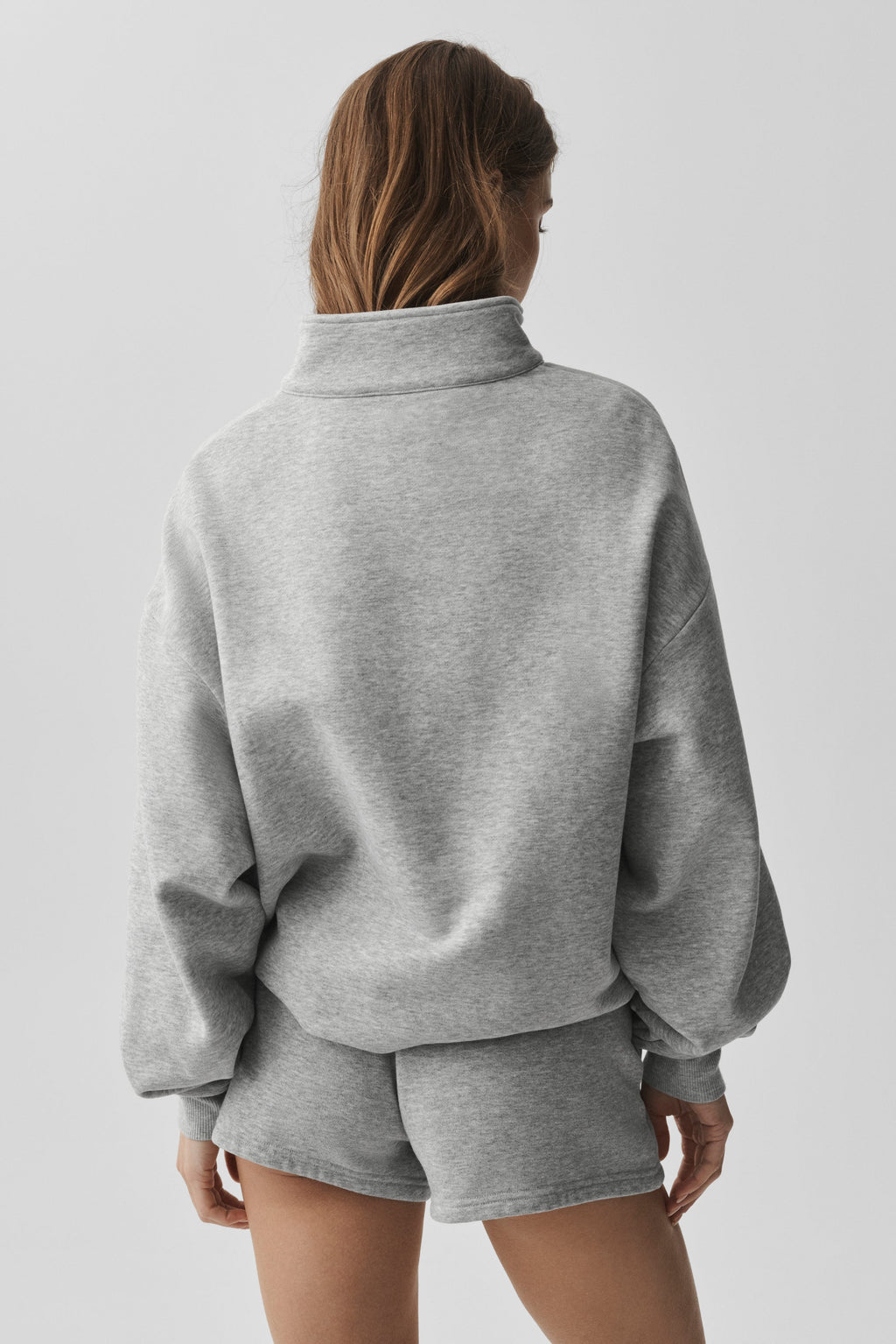 Alo Accolade 1/4 Zip Pullover - Athletic Heather Grey — image 2